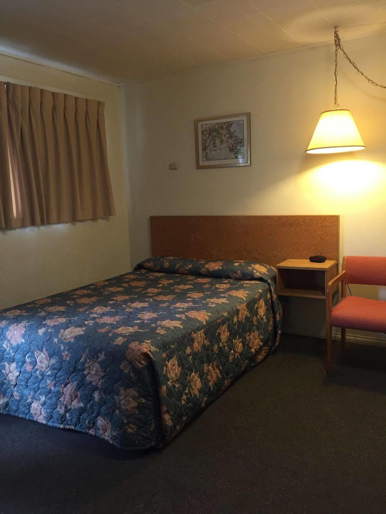 Yellow Quill Motel Portage la Prairie Exterior foto